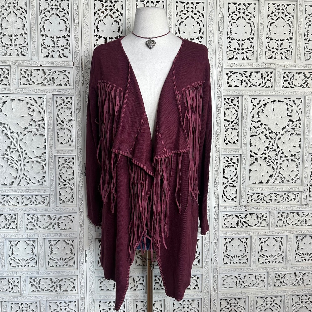 Kate & Mallory Burgundy Fringe Asymmetric Western Boho Cardigan Sz XS‎